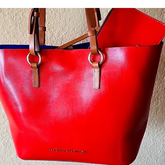 Dooney & Bourke Sierra Tote, wristlet & Dustbag - Picture 1 of 10